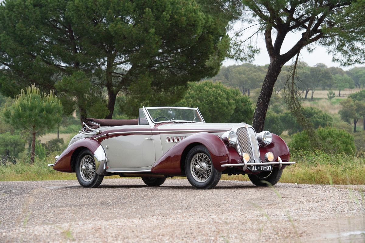 1939 Delahaye 135M Cabriolet by Chapron offered at RM Sotheby’s The Sáragga Collection live auction 2019